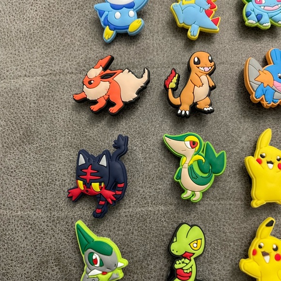 CROCS Jibbitz Pokémon set - Picture 2 of 4